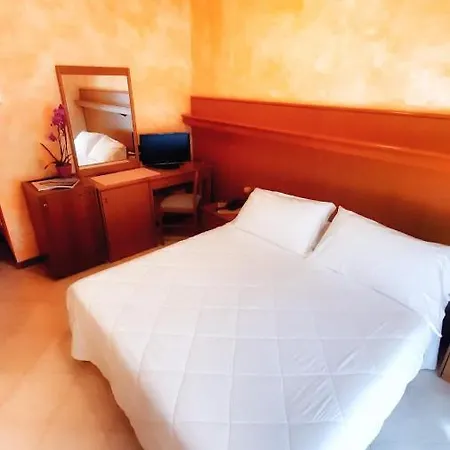 Hotel&wellness Fra I Pini 3*