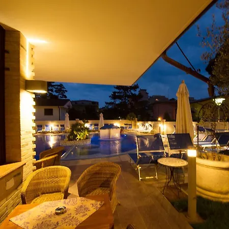 Hotel Hotel&wellness Fra I Pini 3*